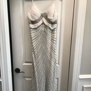 Brand New Beaded Adrianna Papell Gown